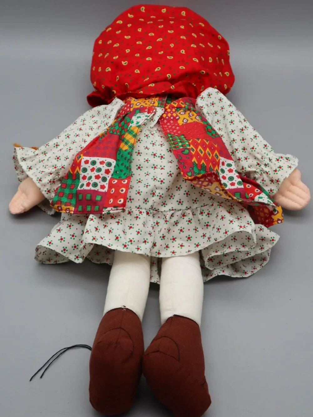 Vintage Holly Hobbie Christmas 1988 Plush Rag Doll w/ Ornament Redhead Patchwork